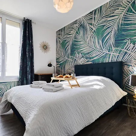 Garden - Supermarket - Park - Wifi - 3 Bedrooms *