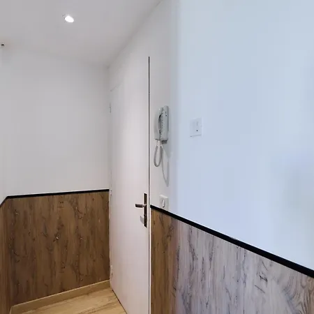 Apartament Garden - Supermarket - Park - Wifi - 3 Bedrooms *