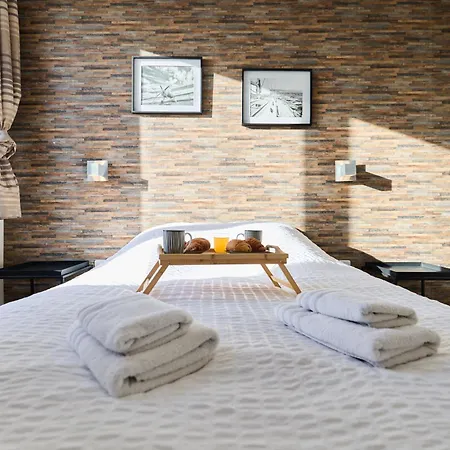 Garden - Supermarket - Park - Wifi - 3 Bedrooms Reims