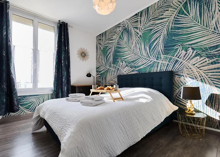 Garden - Supermarket - Park - Wifi - 3 Bedrooms *