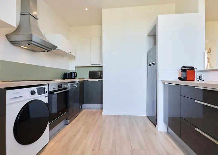 Апартаменты Garden - Supermarket - Park - Wifi - 3 Bedrooms