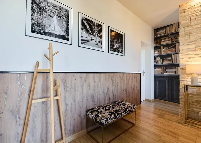 Garden - Supermarket - Park - Wifi - 3 Bedrooms Реймс