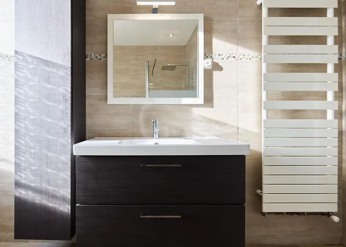 Garden - Supermarket - Park - Wifi - 3 Bedrooms