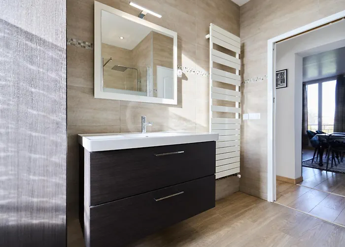 Garden - Supermarket - Park - Wifi - 3 Bedrooms Апартаменты