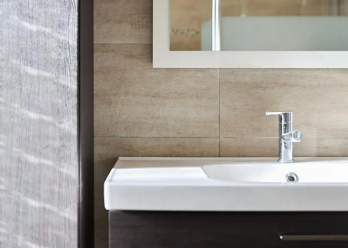 Garden - Supermarket - Park - Wifi - 3 Bedrooms *