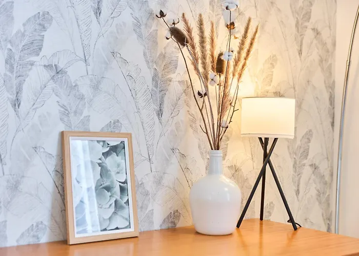 Garden - Supermarket - Park - Wifi - 3 Bedrooms Апартаменты Реймс